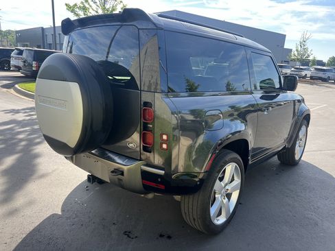 Used 2021 Land Rover Defender 90 X-Dynamic S image 29