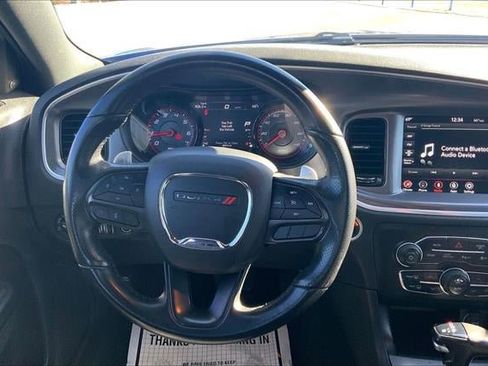 Used 2021 Dodge Charger SXT w/ Blacktop Package image 4