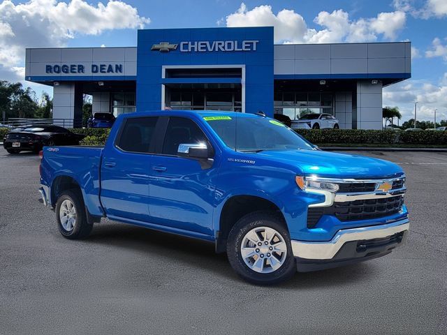 Used 2023 Chevrolet Silverado 1500 LT AWD/4WD image 1