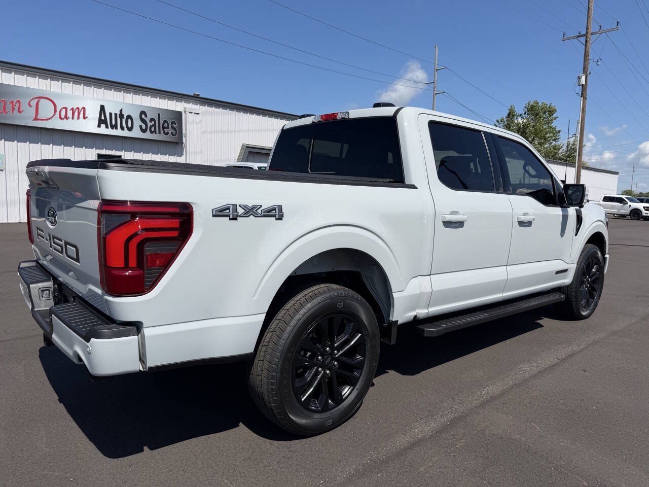Used 2024 Ford F150 Lariat AWD/4WD image 8