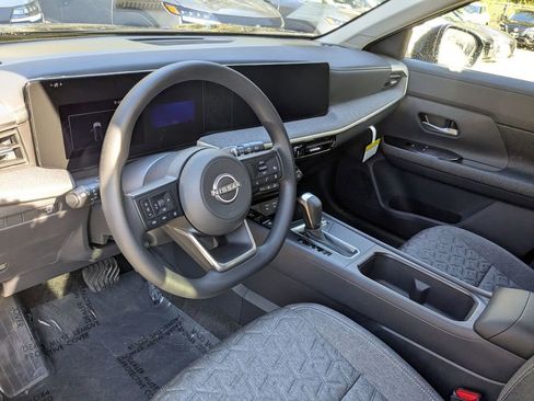 New 2026 Nissan Kicks SV image 14