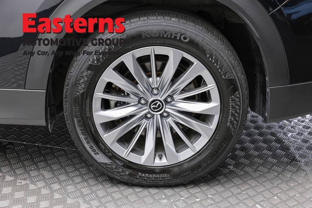 Used 2024 MAZDA CX-90 Plug-In Hybrid w/ Preferred AWD/4WD image 8