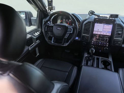Used 2018 Ford F150 Raptor w/ Equipment Group 802A Luxury AWD/4WD image 32