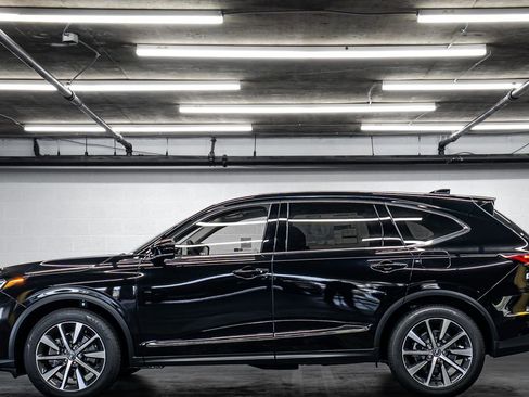 New 2026 Acura MDX FWD w/ Technology Package image 2