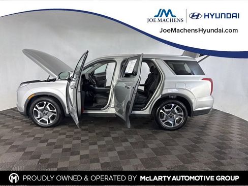 Used 2025 Hyundai Palisade SEL image 11