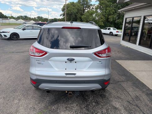 Used 2015 Ford Escape SE w/ Equipment Group 201A AWD/4WD image 3