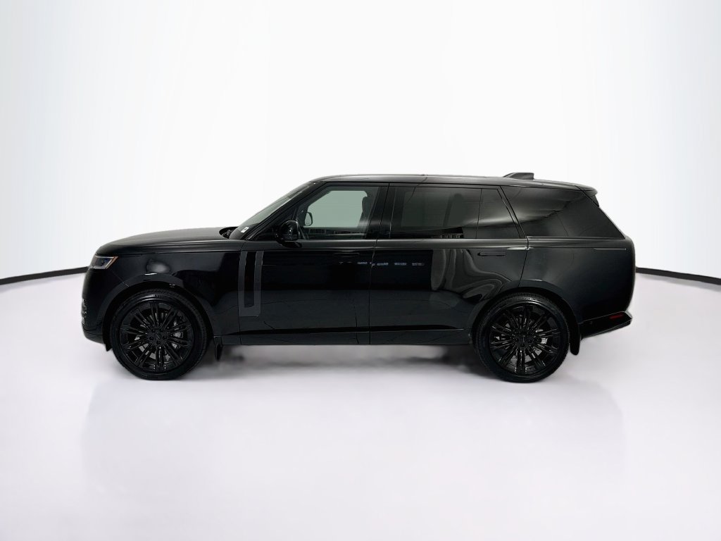 New 2026 Land Rover Range Rover Long Wheelbase SE AWD/4WD image 8