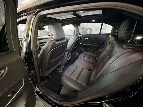 Used 2023 Cadillac XT4 Sport w/ Enhanced Visibility Package AWD/4WD image 9
