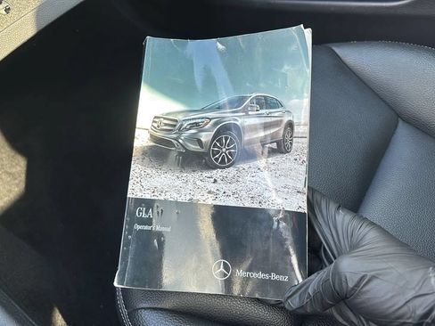 Used 2015 Mercedes-Benz GLA 250 4MATIC image 14