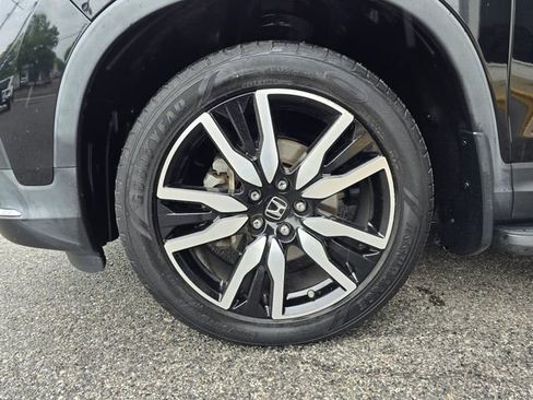 Used 2020 Honda Pilot Touring image 29