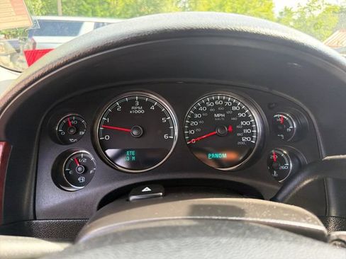 Used 2013 GMC Sierra 1500 SLT w/ SLT Convenience Package AWD/4WD image 17