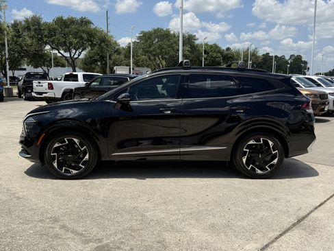 Used 2023 Kia Sportage SX FWD image 9