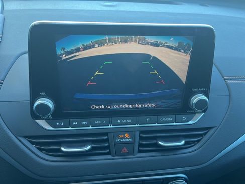 Used 2022 Nissan Altima 2.5 SR w/ Midnight Edition Package image 15