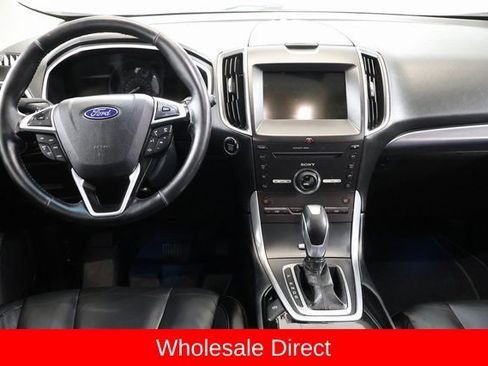 Used 2016 Ford Edge Titanium w/ Technology Package AWD/4WD image 13