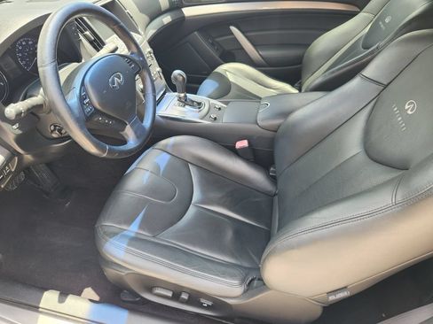 Used 2011 INFINITI G37 Journey w/ Premium Pkg RWD image 16