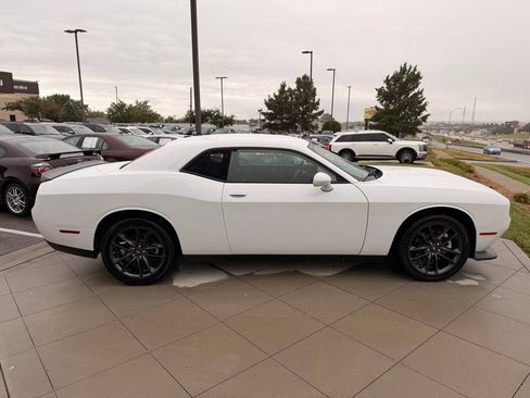 Used 2022 Dodge Challenger GT w/ Blacktop Package AWD/4WD image 9