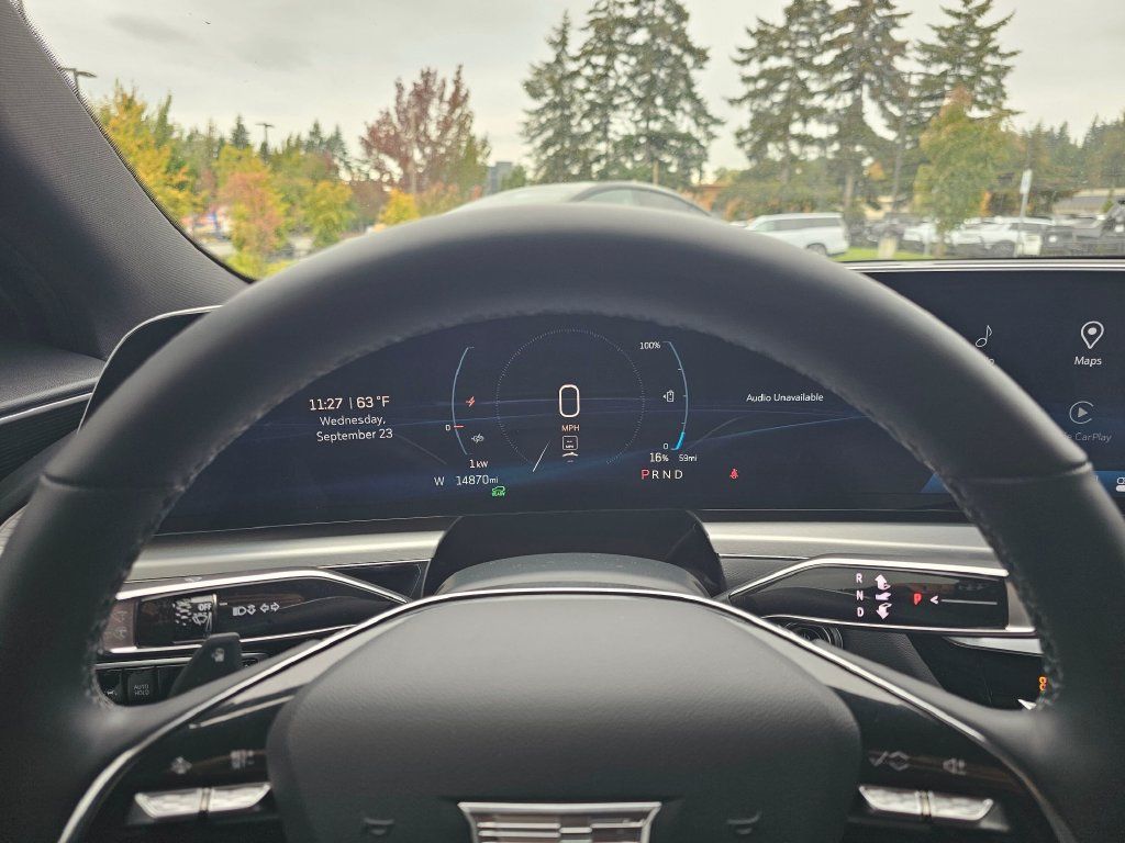 Certified 2024 Cadillac Lyriq Luxury AWD/4WD image 27