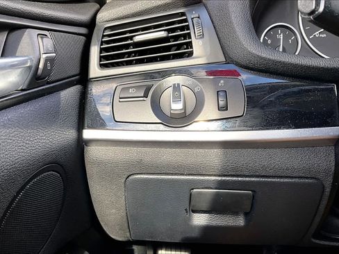 Used 2017 BMW X3 sDrive28i image 34