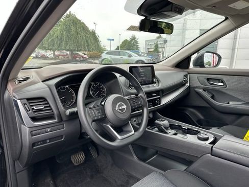 Certified 2023 Nissan Rogue SV AWD/4WD image 13