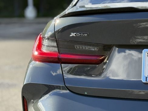 Used 2023 BMW M3 Competition w/ Executive Package image 15