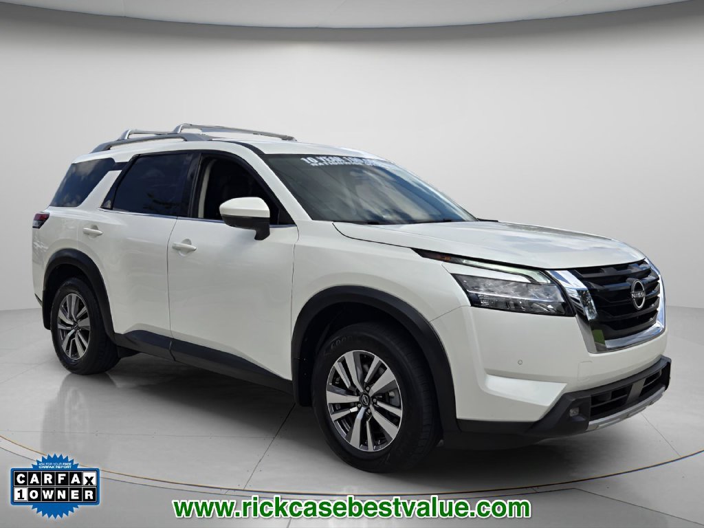 Used 2022 Nissan Pathfinder SL FWD image 9