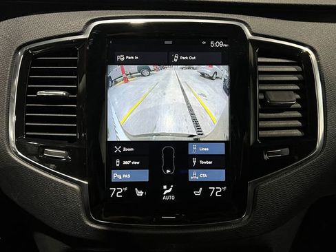 Used 2018 Volvo XC90 T8 Momentum w/ Convenience Package image 11