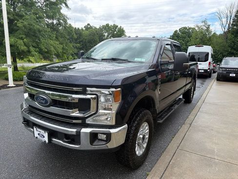 Used 2021 Ford F350 XLT w/ XLT Value Package AWD/4WD image 3