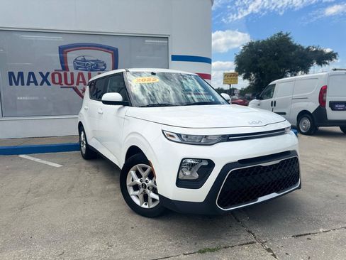 Used 2022 Kia Soul LX w/ Technology Package FWD image 19