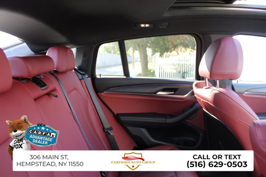 Used 2023 BMW X4 xDrive30i w/ M Sport Package AWD/4WD image 28