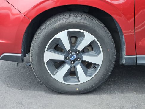 Used 2018 Subaru Forester 2.5i Premium AWD/4WD image 10