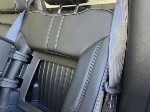 Used 2019 Chevrolet Silverado 1500 High Country w/ Technology Package image 22