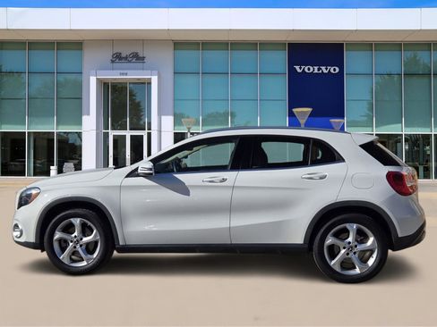 Used 2019 Mercedes-Benz GLA 250 image 3