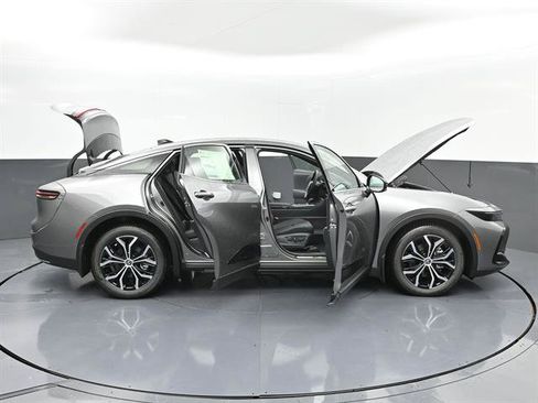 New 2026 Toyota Crown AWD/4WD image 44
