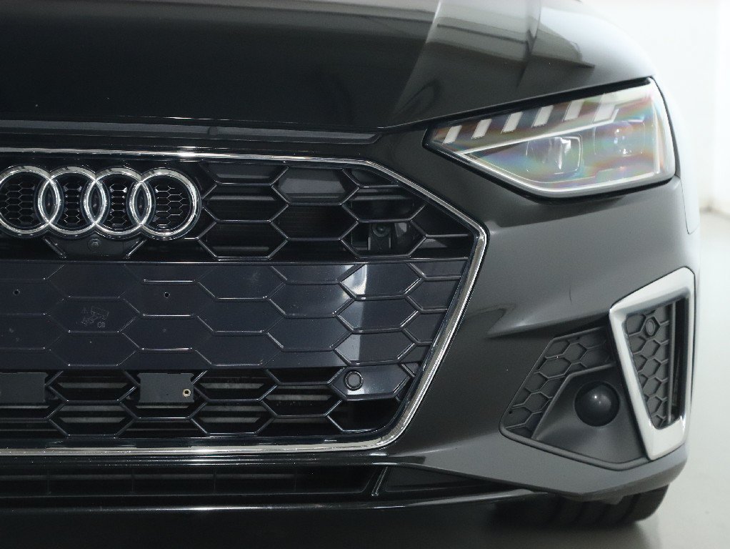 Used 2022 Audi A4 2.0T Premium Plus AWD/4WD image 7