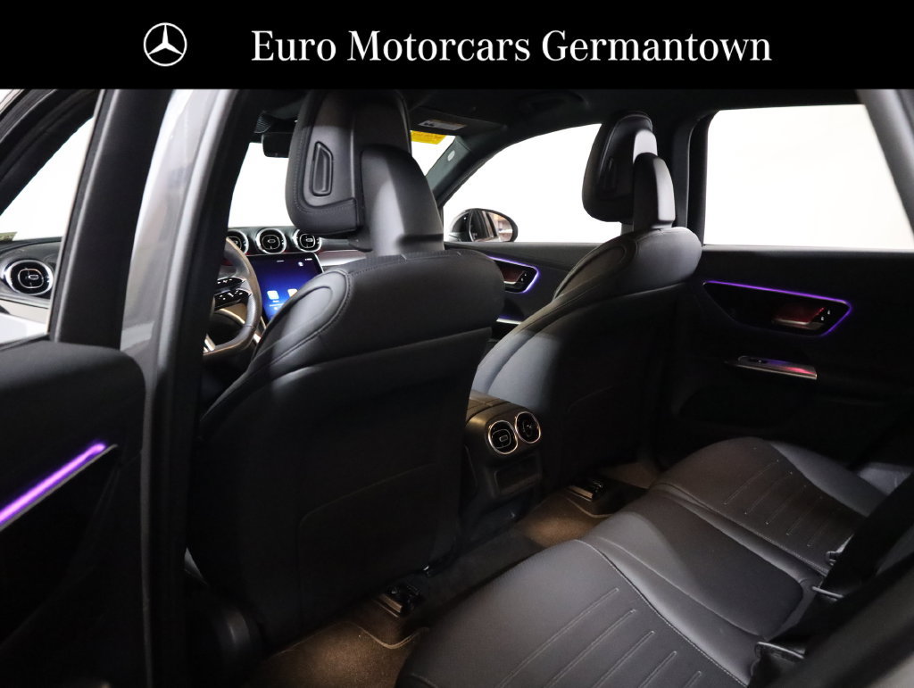 Used 2026 Mercedes-Benz GLC 300 4MATIC image 32
