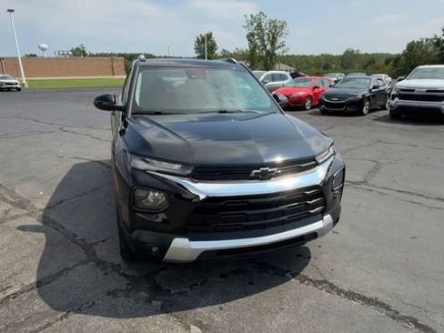Certified 2023 Chevrolet TrailBlazer LT w/ Convenience Package AWD/4WD image 2