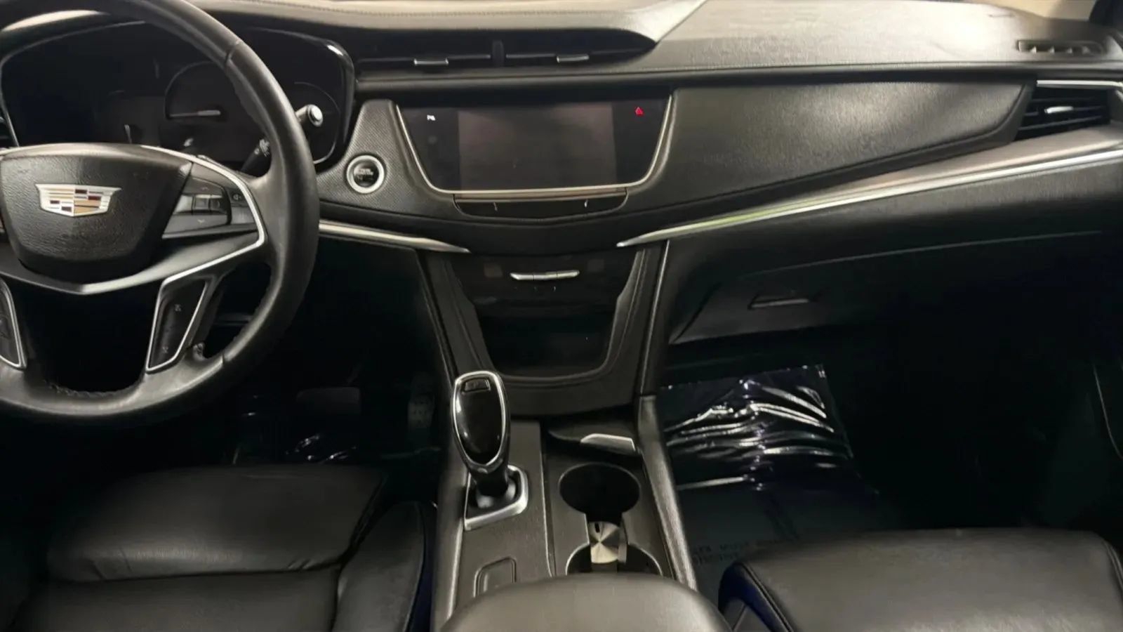 Used 2017 Cadillac XT5 Luxury FWD image 16