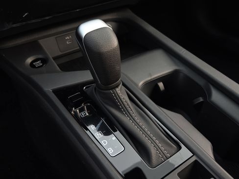 New 2026 Nissan Sentra SV w/ Floor Mat Package FWD image 26