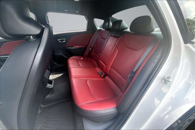 Certified 2025 Kia K4 GT-Line w/ GT-Line Premium Package FWD image 21