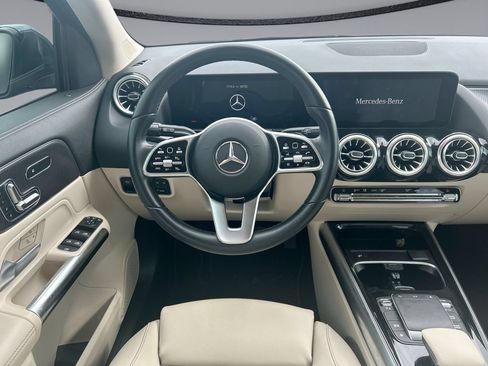 Used 2022 Mercedes-Benz GLA 250 image 10