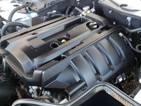 Used 2020 Ford Mustang Coupe RWD image 25