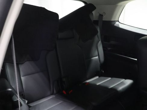 Used 2025 Kia Telluride S AWD/4WD image 22
