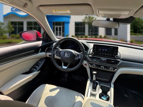 Used 2020 Honda Accord LX image 31