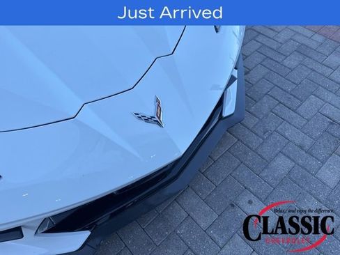 Used 2020 Chevrolet Corvette Stingray Coupe w/ Chrome Exterior Badge Package image 28