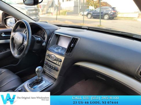 Used 2013 INFINITI G37 x w/ Premium Pkg image 16