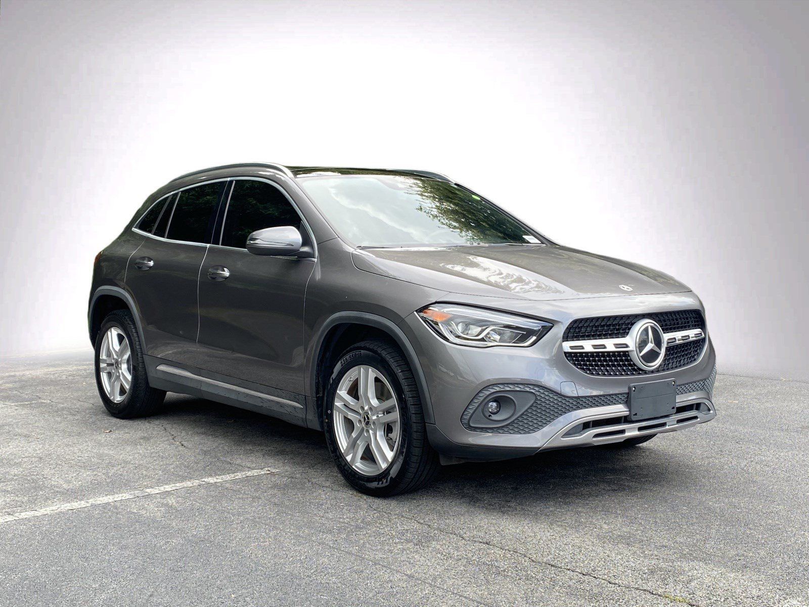 Used 2022 Mercedes-Benz GLA 250 4MATIC image 2