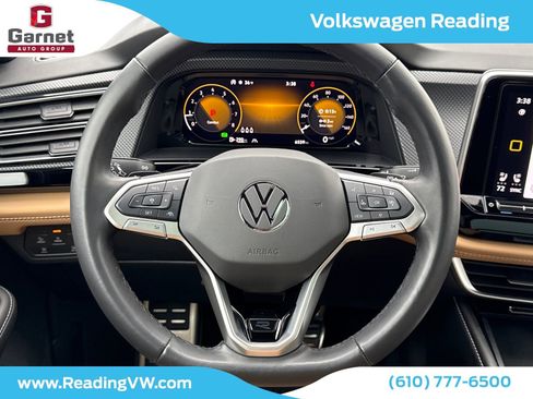 Certified 2024 Volkswagen Atlas Cross Sport SEL R-Line image 15