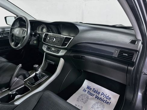 Used 2014 Honda Accord Sport image 26