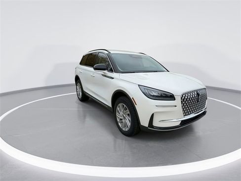 New 2026 Lincoln Corsair Premiere image 2