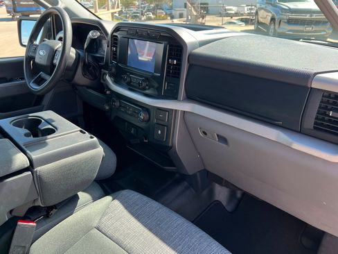 Used 2022 Ford F150 XLT w/ Trailer Tow Package image 23